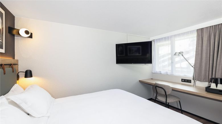 <b>Campanile Gennevilliers-Port Room</b>. Images powered by <a href="https://iceportal.shijigroup.com/" title="IcePortal" target="_blank">IcePortal</a>.