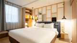 Campanile Paris West Suite