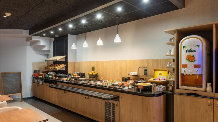 Campanile Paris West Levallois Restaurant