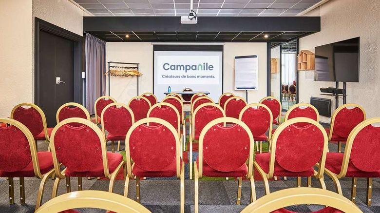 <b>Campanile Paris South/Arcueil Exterior</b>. Images powered by <a href="https://iceportal.shijigroup.com/" title="IcePortal" target="_blank">IcePortal</a>.