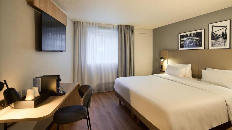 <b>Campanile Paris South/Arcueil Room</b>. Images powered by <a href="https://iceportal.shijigroup.com/" title="IcePortal" target="_blank">IcePortal</a>.