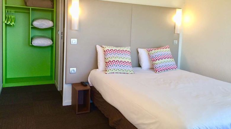 <b>Campanile Hotel Room</b>. Images powered by <a href="https://iceportal.shijigroup.com/" title="IcePortal" target="_blank">IcePortal</a>.