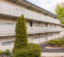 Hotel Campanile Poitiers Sud Aeroport Exterior