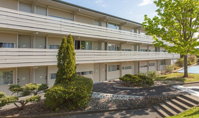 Hotel Campanile Poitiers Sud Aeroport Exterior