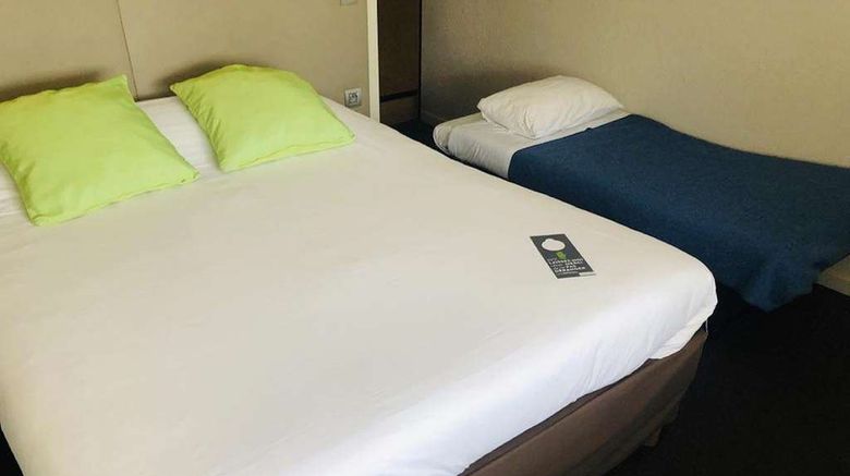 <b>Campanile Hotel Room</b>. Images powered by <a href="https://iceportal.shijigroup.com/" title="IcePortal" target="_blank">IcePortal</a>.