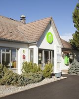Hotel Campanile du Jura