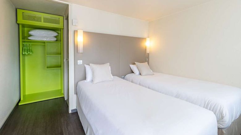 <b>Hotel Campanile Reims Sud - Bezannes Room</b>. Images powered by <a href="https://iceportal.shijigroup.com/" title="IcePortal" target="_blank">IcePortal</a>.