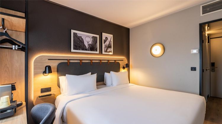 Campanile Roissy CDG Room
