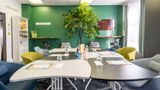 <b>Campanile Roissy Le Mesnil Amelot Meeting</b>. Images powered by <a href="https://iceportal.shijigroup.com/" title="IcePortal" target="_blank">IcePortal</a>.