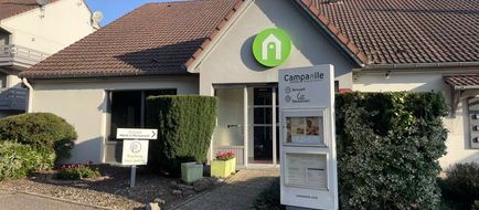 CAMPANILE HOTEL SAINT AVOLD Exterior