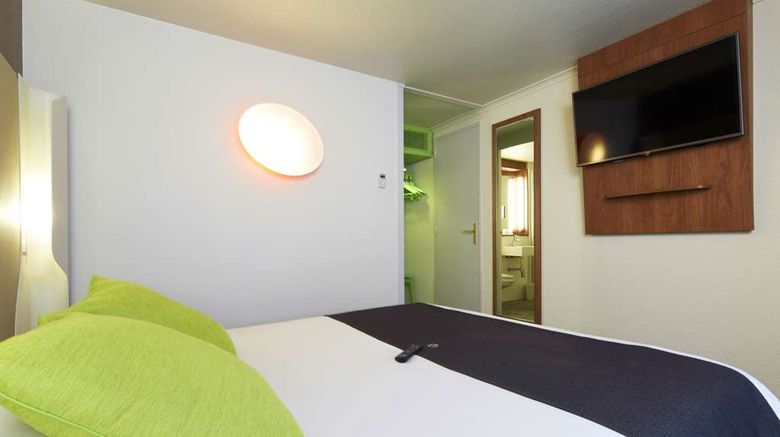 <b>Campanile St Etienne North Room</b>. Images powered by <a href="https://iceportal.shijigroup.com/" title="IcePortal" target="_blank">IcePortal</a>.