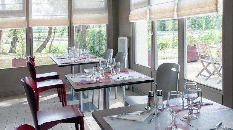 <b>Campanile Saint Malo Restaurant</b>. Images powered by <a href="https://iceportal.shijigroup.com/" title="IcePortal" target="_blank">IcePortal</a>.