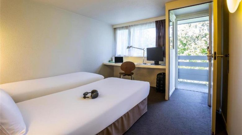 <b>Hotel Campanile Saint Quentin Room</b>. Images powered by <a href="https://iceportal.shijigroup.com/" title="IcePortal" target="_blank">IcePortal</a>.