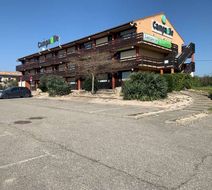 Campanile Hotel Exterior