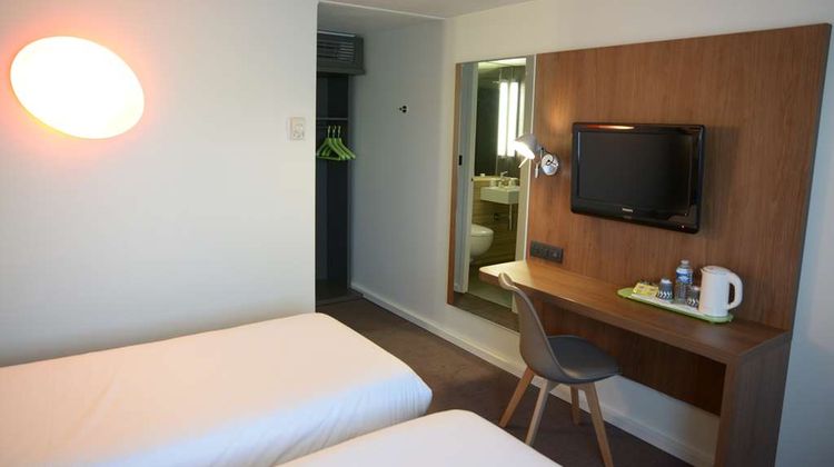 Campanile Montpellier West Sete Balaruc Room