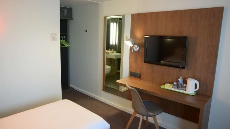 <b>Campanile Montpellier West Sete Balaruc Room</b>. Images powered by <a href="https://iceportal.shijigroup.com/" title="IcePortal" target="_blank">IcePortal</a>.