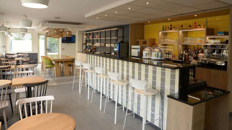 <b>Campanile Montpellier West Sete Balaruc Restaurant</b>. Images powered by <a href="https://iceportal.shijigroup.com/" title="IcePortal" target="_blank">IcePortal</a>.
