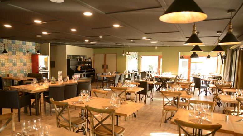 <b>Campanile Montpellier West Sete Balaruc Restaurant</b>. Images powered by <a href="https://iceportal.shijigroup.com/" title="IcePortal" target="_blank">IcePortal</a>.