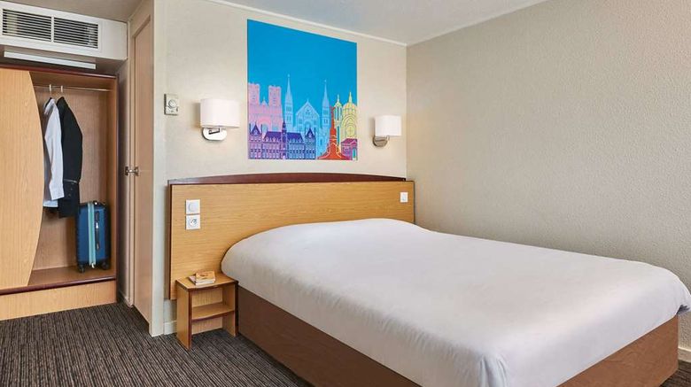 <b>Kyriad Direct Soissons Room</b>. Images powered by <a href="https://iceportal.shijigroup.com/" title="IcePortal" target="_blank">IcePortal</a>.