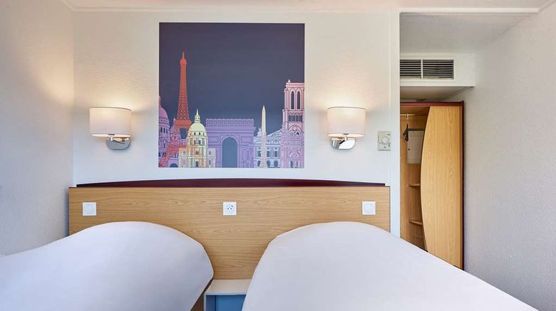 <b>Campanile Tarbes Bastillac Room</b>. Images powered by <a href="https://iceportal.shijigroup.com/" title="IcePortal" target="_blank">IcePortal</a>.