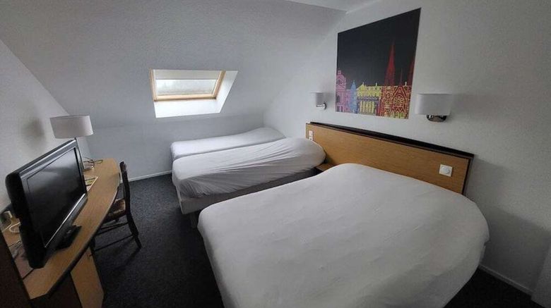 <b>Campanile Tarbes Bastillac Room</b>. Images powered by <a href="https://iceportal.shijigroup.com/" title="IcePortal" target="_blank">IcePortal</a>.