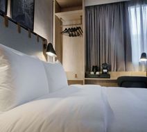 Campanile Taverny Room