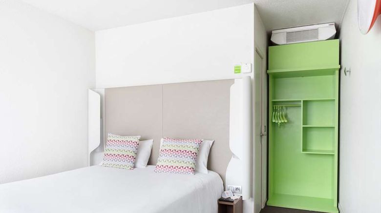 <b>Campanile Toulon Room</b>. Images powered by <a href="https://iceportal.shijigroup.com/" title="IcePortal" target="_blank">IcePortal</a>.