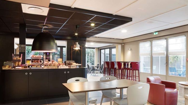 <b>Campanile Toulon Restaurant</b>. Images powered by <a href="https://iceportal.shijigroup.com/" title="IcePortal" target="_blank">IcePortal</a>.