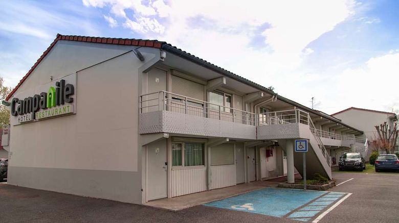 <b>Campanile Toulouse-Blagnac Airport Exterior</b>. Images powered by <a href="https://iceportal.shijigroup.com/" title="IcePortal" target="_blank">IcePortal</a>.