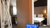Campanile Toulouse-Blagnac Airport Suite