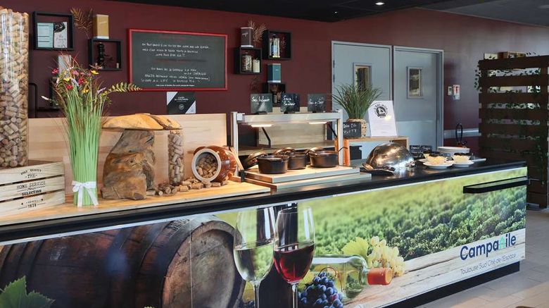 <b>Campanile Toulouse Sud-Est Restaurant</b>. Images powered by <a href="https://iceportal.shijigroup.com/" title="IcePortal" target="_blank">IcePortal</a>.