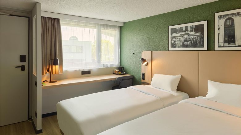 <b>Campanile Hotel Tours South Room</b>. Images powered by <a href="https://iceportal.shijigroup.com/" title="IcePortal" target="_blank">IcePortal</a>.