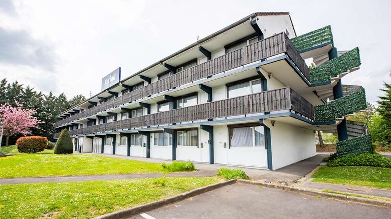 <b>Hotel Kyriad Valenciennes Sud Exterior</b>. Images powered by <a href="https://iceportal.shijigroup.com/" title="IcePortal" target="_blank">IcePortal</a>.