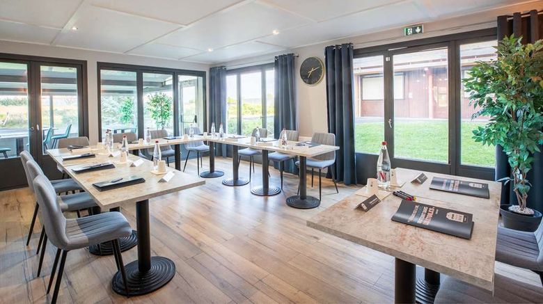 <b>Hotel Kyriad Valenciennes Sud Meeting</b>. Images powered by <a href="https://iceportal.shijigroup.com/" title="IcePortal" target="_blank">IcePortal</a>.