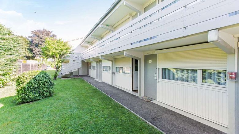 <b>Campanile Bellerive-sur-Allier Exterior</b>. Images powered by <a href="https://iceportal.shijigroup.com/" title="IcePortal" target="_blank">IcePortal</a>.