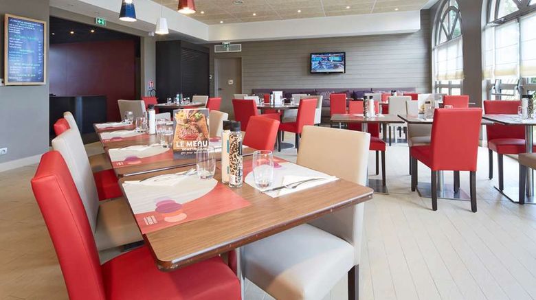 <b>Campanile Paris Sud Restaurant</b>. Images powered by <a href="https://iceportal.shijigroup.com/" title="IcePortal" target="_blank">IcePortal</a>.