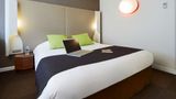 Campanile VillejustZA Courtaboeuf Room