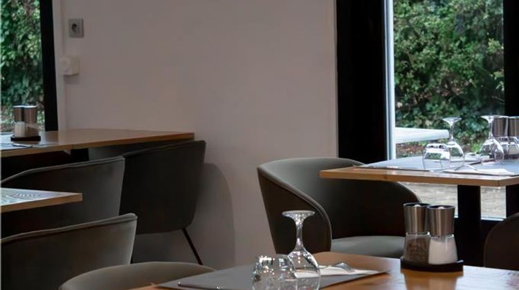 Campanile Hotel - Pujols Restaurant