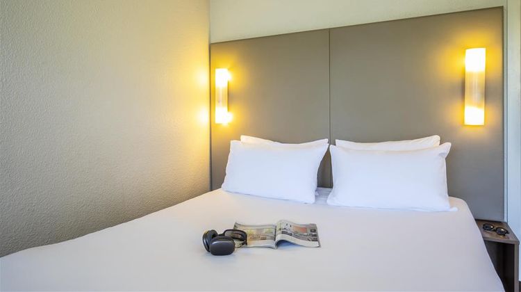 Campanile Hotel Room