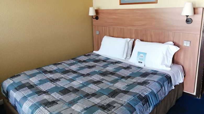 <b>Kyriad Angers Sud-Les Ponts de Ce Room</b>. Images powered by <a href="https://iceportal.shijigroup.com/" title="IcePortal" target="_blank">IcePortal</a>.