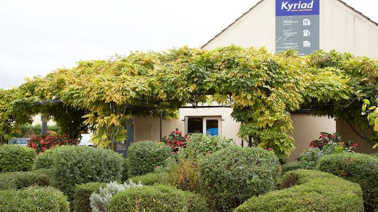 <b>Kyriad Hotel Beaune Exterior</b>. Images powered by <a href="https://iceportal.shijigroup.com/" title="IcePortal" target="_blank">IcePortal</a>.
