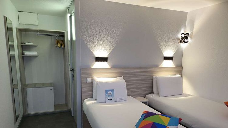Kyriad Bellegarde Geneve Room