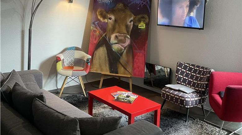 <b>Hotel Kyriad Brive La Gaillarde Centre Lobby</b>. Images powered by <a href="https://iceportal.shijigroup.com/" title="IcePortal" target="_blank">IcePortal</a>.