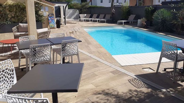 <b>Kyriad Hotel Carcassonne Ouest Pool</b>. Images powered by <a href="https://iceportal.shijigroup.com/" title="IcePortal" target="_blank">IcePortal</a>.
