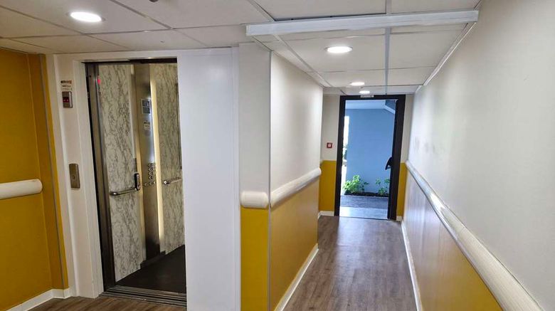 <b>Kyriad Hotel Carcassonne Ouest Lobby</b>. Images powered by <a href="https://iceportal.shijigroup.com/" title="IcePortal" target="_blank">IcePortal</a>.