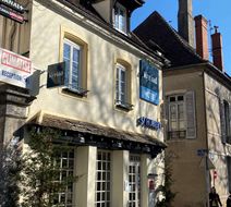 Hotel Kyriad Charlon Sur Saone Exterior