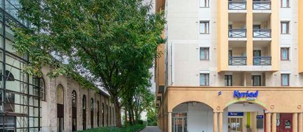 Kyriad Chambery Center Curial Exterior