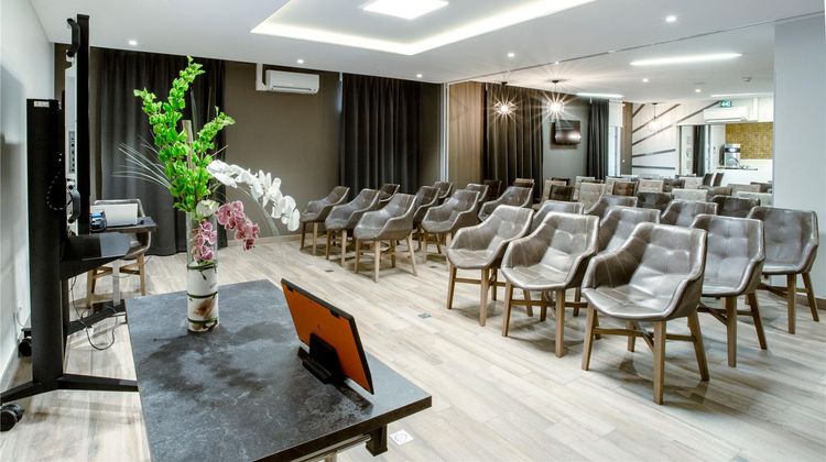 Kyriad Chambery Center Curial Meeting