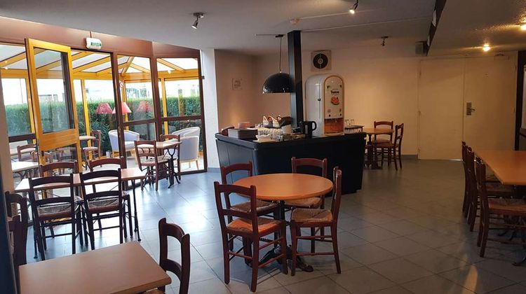 Kyriad Chantilly Restaurant