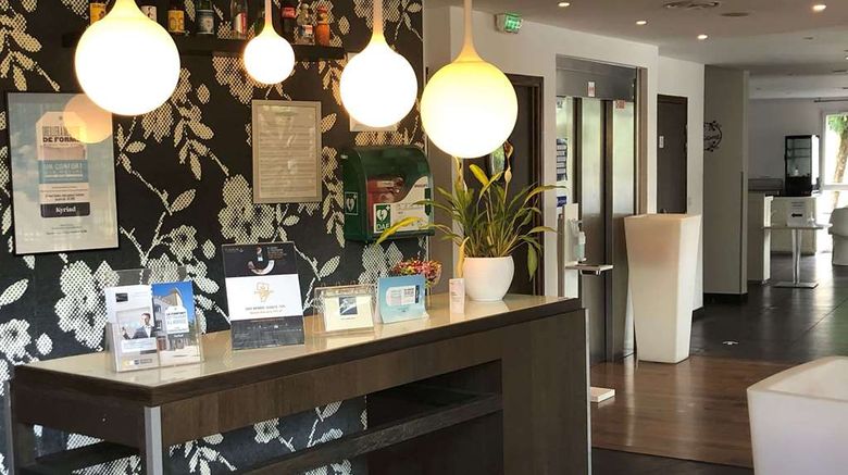<b>Kyriad Charleville Mezieres Lobby</b>. Images powered by <a href="https://iceportal.shijigroup.com/" title="IcePortal" target="_blank">IcePortal</a>.